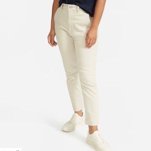 Everlane Slim Leg Crop Pants in Sandstone
